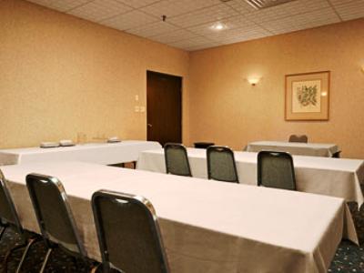 Гостиница Days Inn Cranbrook