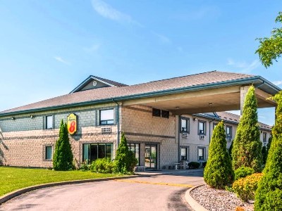 Гостиница Super 8 By Wyndham Ambassador Bridge