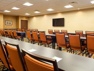 Hotel Fairfield Inn And Suites Lethbridge