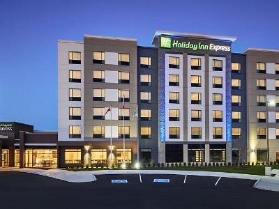 Гостиница Holiday Inn Express Niagara-On-The-Lake