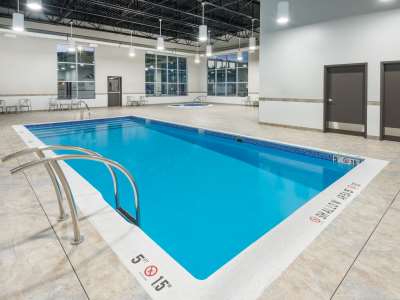 Гостиница Microtel Inn Suites By Wyndham Sudbury