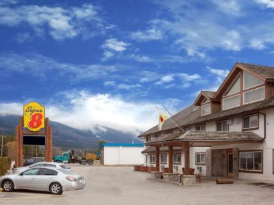Гостиница Super 8 By Wyndham Valemount