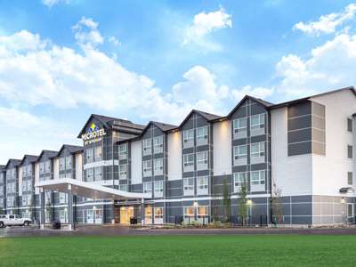 Гостиница Microtel Inn And Suites Fort Mcmurray