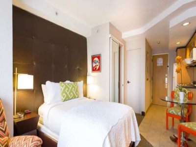 Гостиница Irazu Hotel And Studios