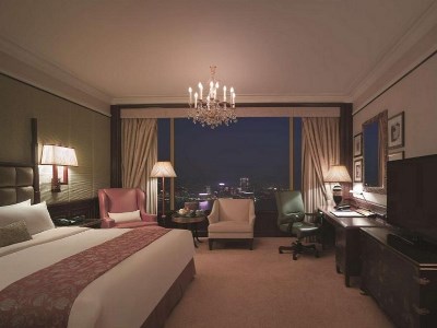 Гостиница Island Shangri-La
