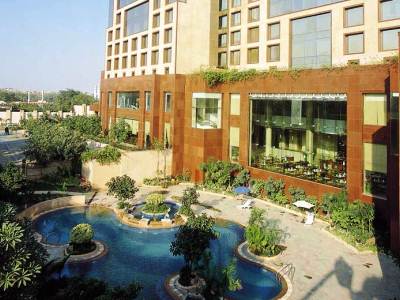 Hotel Sheraton (T)