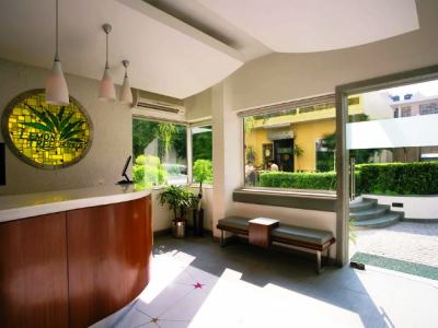 Гостиница Lemon Tree,udyog Vihar,gurugram