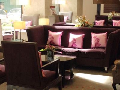 Гостиница Royal Orchid Central (T)