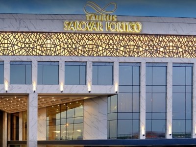 Hotel Taurus Sarovar Portico