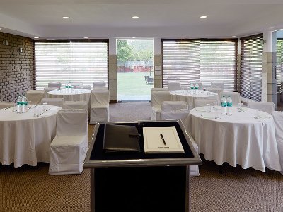 Гостиница Ginger Hotel, Gurugram