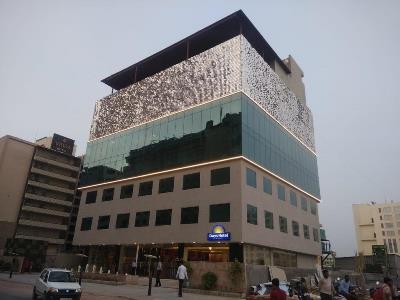 Гостиница Days Hotel Jaipur Tonk Road