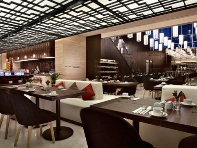 Гостиница Aston Priority Simatupang Htl N Conf Ctr