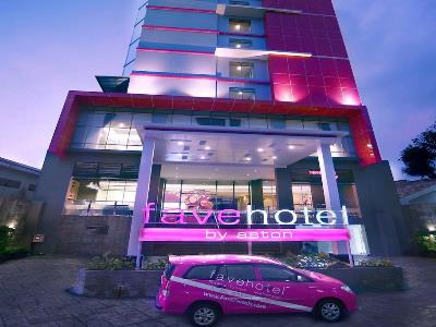 Гостиница Favehotel Daeng Tompo Makassar