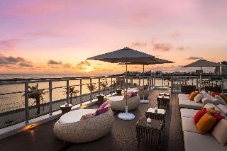 Hotel Hilton Okinawa Chatan Resort
