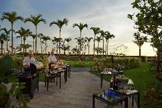 Hotel Hilton Okinawa Chatan Resort