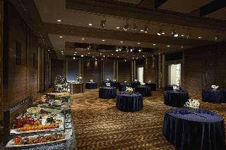 Hotel Hilton Okinawa Chatan Resort
