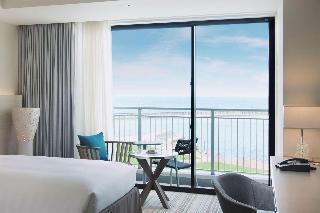 Hotel Hilton Okinawa Chatan Resort