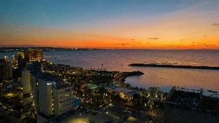 Hotel Hilton Okinawa Chatan Resort
