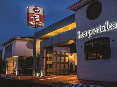 Гостиница Best Western Plus Plaza Vizcaya