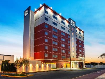 Гостиница Four Points by Sheraton Queretaro Norte