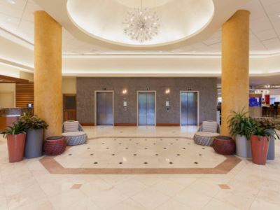 Гостиница Courtyard Isla Verde Beach Resort