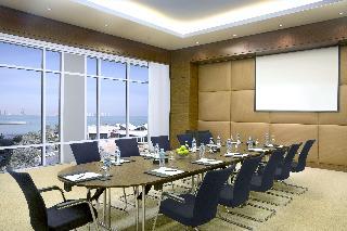 Гостиница Hilton Doha