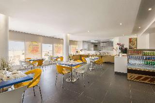 Hotel Super 8 by Wyndham Al Riyadh