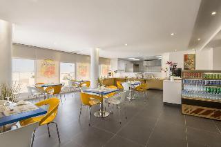 Hotel Super 8 by Wyndham Al Riyadh