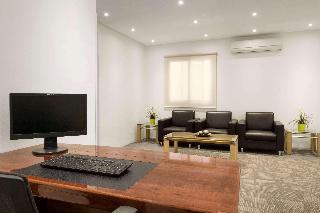 Hotel Super 8 by Wyndham Al Riyadh