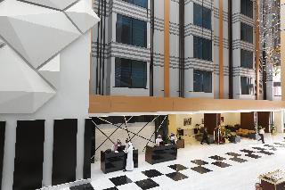 Гостиница Crowne Plaza Riyadh Minhal