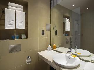 Гостиница Centro Waha by Rotana
