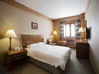 Гостиница Commodore Hotel Busan