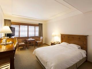 Гостиница Commodore Hotel Busan