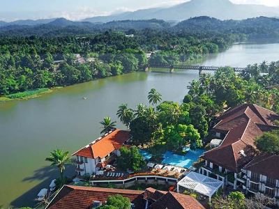 Гостиница Mahaweli Reach (As)