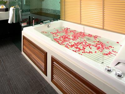 Гостиница Kc Resort And Over Water Villas