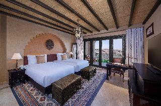 Гостиница Anantara Qasr Al Sarab Resort & Spa