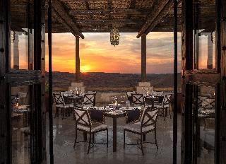 Гостиница Anantara Qasr Al Sarab Resort & Spa