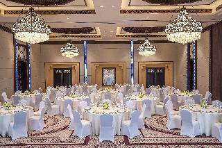 Гостиница Anantara Qasr Al Sarab Resort & Spa