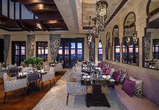 Гостиница Anantara Qasr Al Sarab Resort & Spa