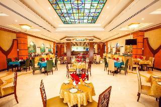 Гостиница Sahara Beach Resort & Spa