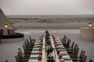 Hotel Al Wathba, a Luxury Collection Desert Resort & Spa