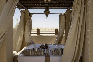 Hotel Al Wathba, a Luxury Collection Desert Resort & Spa