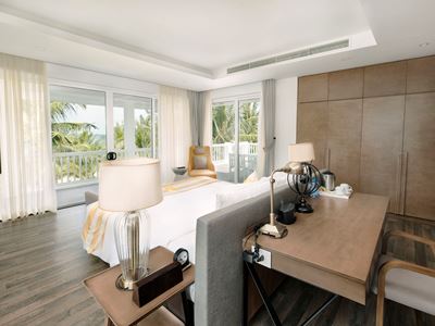 Hotel Premier Village