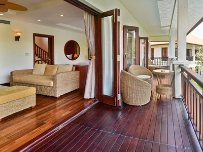 Hotel Furama Villas