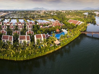 Гостиница Koi Resort And Spa