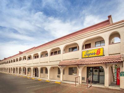 Гостиница Super 8 Las Vegas Nellis Afb Area