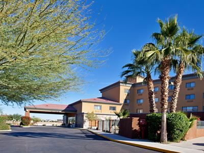 Гостиница Holiday Inn Express Phoenix Chandler
