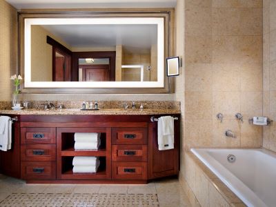Гостиница Lodge At Torrey Pines