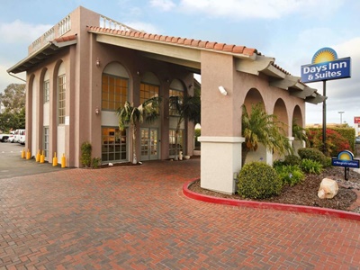 Hotel Days Inn And Suites Near Seaworld