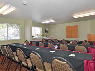 Гостиница Quality Inn And Suites Denver Int'l Arpt